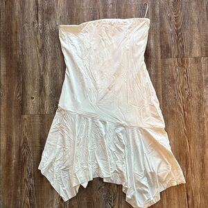 Princess Polly white strapless dress nwot 6 medium